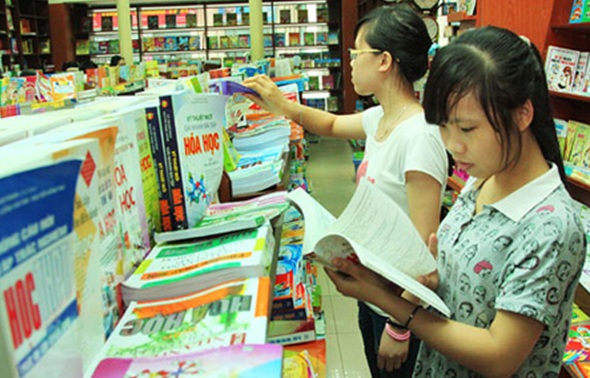 Học sinh lớp 11, 12 tự chọn môn học theo định hướng nghề nghiệp - 1 Học sinh lớp 11, 12 tự chọn môn học theo định hướng nghề nghiệp - 1