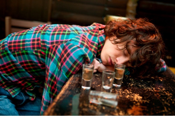 Tâm sự một bà vợ ghét cay ghét đắng "văn hóa nhậu" - 1