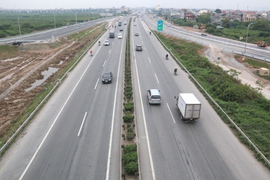 Nhu cầu vốn cho cơ sở hạ tầng hơn 1,7 nghìn tỷ USD mỗi năm - 1
Hạ tầng giao thông ở Việt Nam ngày càng hiện đại (ảnh minh họa).