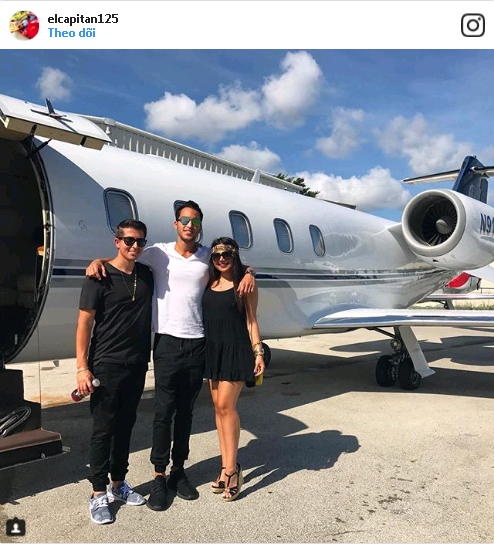 Trong các chuyến du lịch cùng gia đình, những chiếc máy bay riêng luôn là sự lựa chọn hàng đầu.