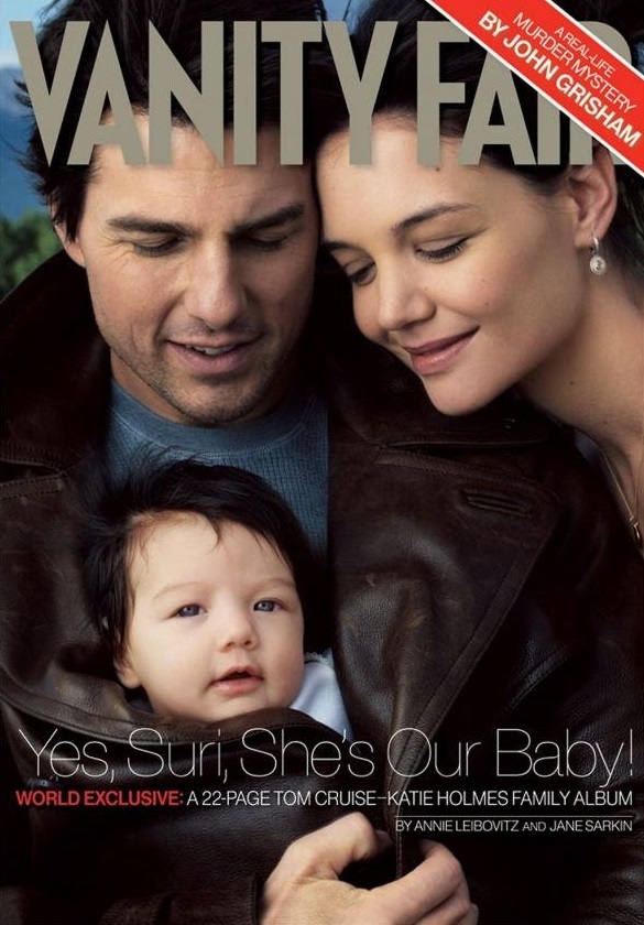 10 bức ảnh chụp con “sao” đắt giá nhất mọi thời đại - 11 Ảnh của con gái Tom Cruise và Katie Holmes được đem tặng miễn phí