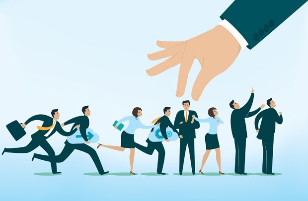 Tuyển dụng công chức: Hộ khẩu đã lỗi thời? - 1 Tuyển dụng công chức: Hộ khẩu đã lỗi thời? - 1