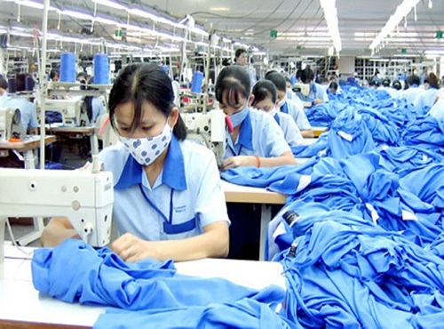 Xôn xao tài sản nhà Thứ trưởng, dân lỗ nặng ngày vía Thần tài - 1 Số nợ bảo hiểm đến cuối năm 2015 đã lên tới gần 10.000 tỷ đồng