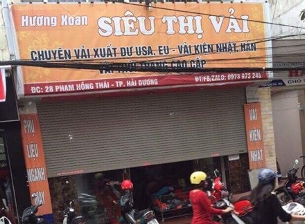 Truy bắt đối tượng đâm cán bộ công an rồi bỏ trốn - 1 Hiện trường nơi hung thủ đâm cán bộ Công an trọng thương rồi bỏ trốn.