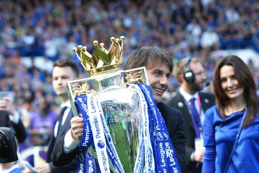 Chelsea vô địch Premier League, Conte phá kỷ lục của Mourinho - 1 Chelsea của Conte là CLB giành nhiều chiến thắng nhất trong một mùa giải ở Premier League