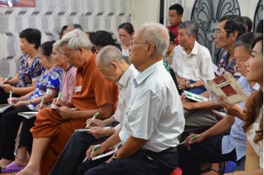 Lần đầu tiên có lớp học dinh dưỡng miễn phí dành riêng cho người tiểu đường - 3 Học viên mong muốn tìm hiểu những “tuyệt chiêu” để hạ và ổn định đường huyết