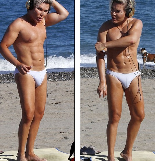 "Búp bê Ken" Rodrigo Alves khoe thân hình 6 múi - 6
Rodrigo Alves phủ nhận thông tin mình là người nghiện dao kéo mà cho biết, mình thuộc tuýp người cầu toàn, luôn hướng tới sự hoàn hảo và muốn là người đẹp nhất giữa đám đông.
