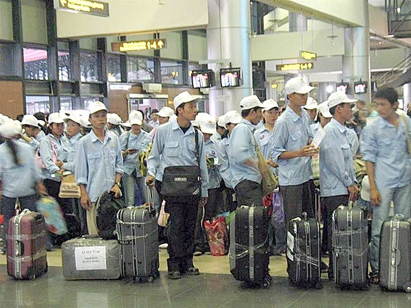 Bộ LĐ-TB&XH: Giảm tình trạng phí cao, bỏ hợp đồng khi tham gia XKLĐ tại Đài Loan - 1 Bộ LĐ-TB&XH: Giảm tình trạng phí cao, bỏ hợp đồng khi tham gia XKLĐ tại Đài Loan - 1