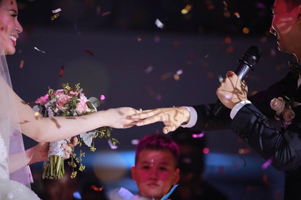 Xuân Bắc, Tự Long làm chứng cho Thành Trung kí “hợp đồng hôn nhân” - 11