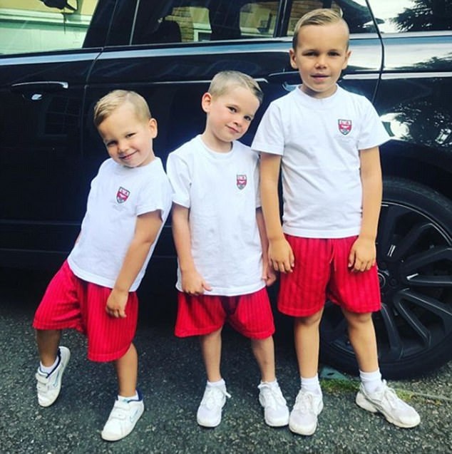 
Danielle Lloyd đã là mẹ của 3 cậu con trai với chồng cũ Jamie OHara
