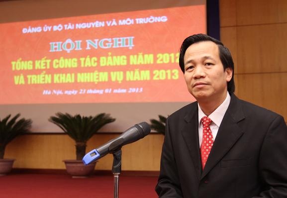 Bộ trưởng Đào Ngọc Dung: “Lương hưu đã tăng 8 lần từ năm 2008” - 1
Bộ Trưởng Bộ LĐ-TB&XH Đào Ngọc Dung. (Ảnh vietnamnet.vn)