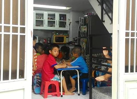 TPHCM: Kiểm tra hoạt động dạy thêm học thêm… xuyên năm - 1 Dạy thêm học thêm là vấn đề làm đau đầu các nhà quản lý giáo dục ở TPHCM (Ảnh minh họa)