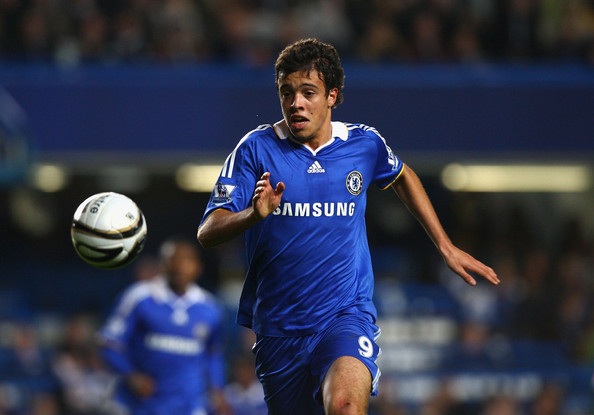 Vì sao CĐV Chelsea lại phản đối Morata mặc áo số 9? - 6
Franco Di Santo
