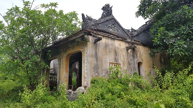 Tỉnh Thừa Thiên Huế quyết định giữ nguyên trạng đình làng cổ Phú Vĩnh - 2 Đình làng có tên gọi lúc xưa là đình Đệ Cửu, gắn liền với quá trình mở rộng đô thị Huế lần đầu tiên năm 1903 dưới đời vua Thành Thái