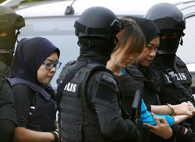 Đoàn Thị Hương sẽ ra tòa lần 3 vào ngày 30/5 trong nghi án Kim Jong-nam - 6
Đoàn Thị Hương tới tòa (Ảnh: Reuters)