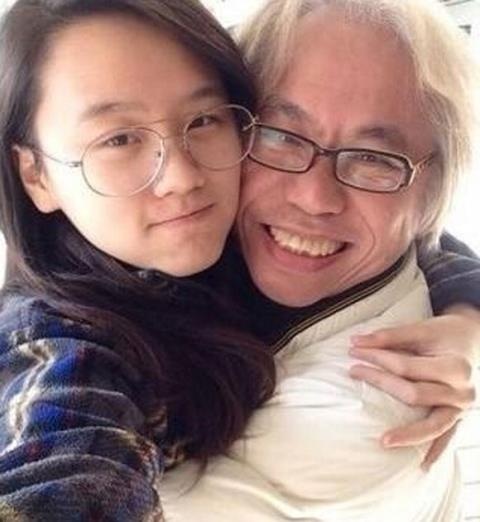 Những cặp đôi “lệch” từng khiến dư luận “dậy sóng” - 1 Những cặp đôi “lệch” từng khiến dư luận “dậy sóng” - 1