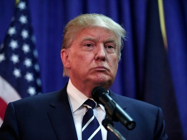 Nhiều người Mỹ không tin ông Trump có thể làm tròn vai trò của tổng thống - 1 Tổng thống đắc cử Mỹ Donald Trump (Ảnh: Getty)