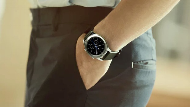 Samsung Gear S3: Chuẩn mực thiết kế của một chiếc đồng hồ thông minh - 3 Gear S3 – “Người bạn lịch lãm” ngay trên cổ tay giúp người dùng kiểm soát thông báo, nhịp tim và nhiều hơn thế nữa