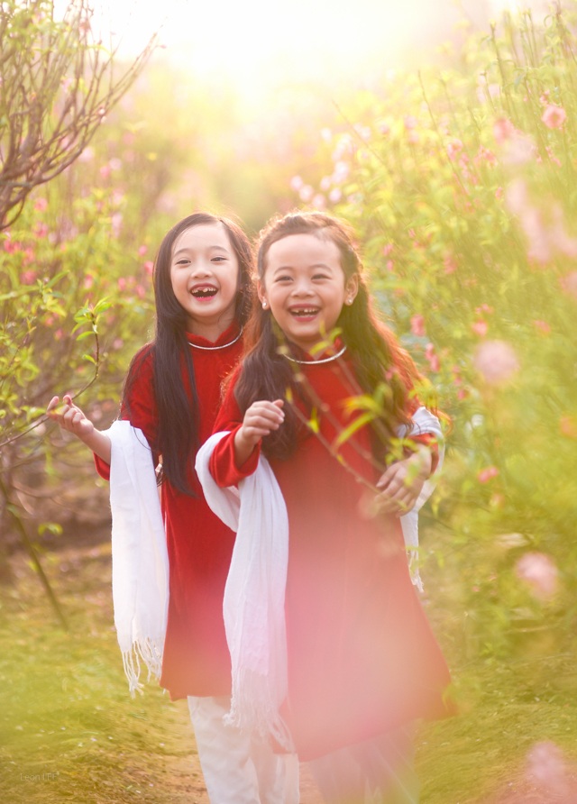 Du xuân Đinh Dậu cùng "tiểu Châu Tấn" và "tiểu Chi Pu" - 2 
Còn Phan Ngọc Nam Phương (6 tuổi) hay được gọi là tiểu Chi Pu bởi em có những bức ảnh rất giống hot girl - diễn viên Chi Pu