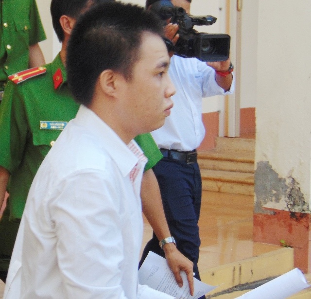Rủ người yêu “nhí” từ TP Hồ Chí Minh về nhà ở Bạc Liêu giao cấu - 1 Trần Thiên An sau phiên tòa.