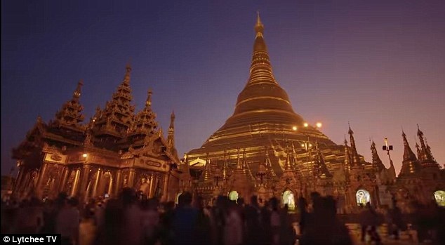 Từ Việt Nam, theo chân du khách nước ngoài đi xuyên châu Á trong vòng 2 phút - 2 Cuộc hành trình xuyên Á trong 6 tháng được gói gọn vào đoạn video kéo dài hơn 2 phút