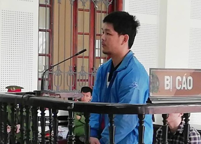 "Tâm sự" ở khách sạn, bị lấy mất ô tô - 1 Lê Hoàng Đức tại phiên tòa