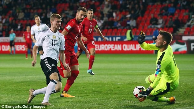 Vượt qua CH Séc, Đức đặt một chân tới World Cup 2018 - 1 Đội tuyển Đức giành chiến thắng nghẹt thở trước CH Séc