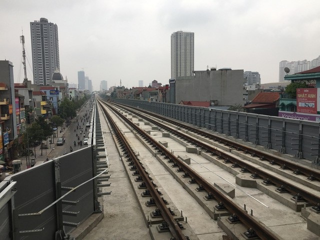 Trung Quốc “rót” thêm vốn cho đường sắt Cát Linh - Hà Đông - 2 Đường sắt trên cao Cát Linh - Hà Đông sẽ khai thác trong năm 2018