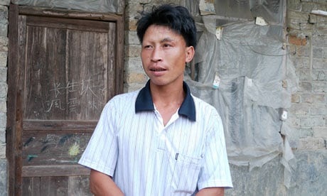 Câu chuyện xung quanh làng ế vợ ở Trung Quốc - 1 Anh Duan Biansheng, 35 tuổi, cũng như nhiều nam giới trong làng, vẫn chưa kết hôn