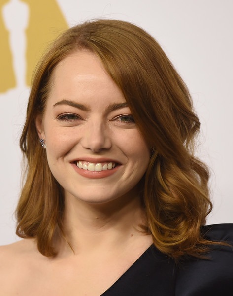 
Người đẹp phim La La Land rạng rỡ khi được đề cử giải Oscar cho vai nữ chính xuất sắc nhất
