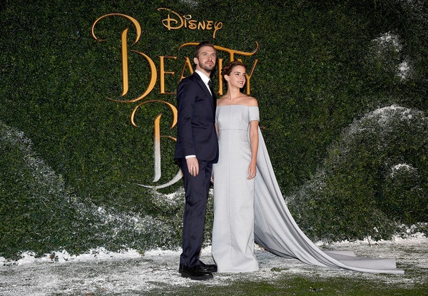 
Nổi tiếng từ khi 10 tuổi, Emma là ngôi sao lớn của Anh hiện nay
