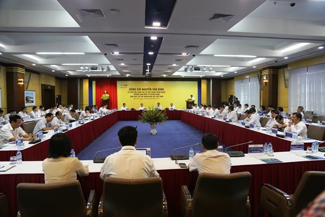 EVN được yêu cầu đẩy nhanh cổ phần hoá, xây dựng thị trường điện cạnh tranh - 1 Ban Kinh tế Trung ương đề nghị EVN đẩy mạnh cổ phần hoá, xây dựng thị trường điện cạnh tranh