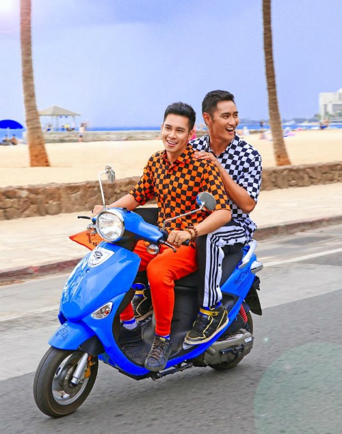 Quách Ngọc Ngoan khoe mặt mộc của người tình đại gia - 15 Hồ Vĩnh Khoa hạnh phúc bên chồng tại biển Hawai