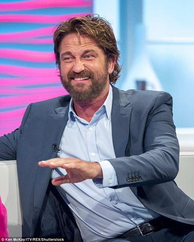 Khi các tài tử cũng “xuống sắc” - 11
Gerard Butler trả lời phỏng vấn trên truyền hình ngày 18/10 vừa qua