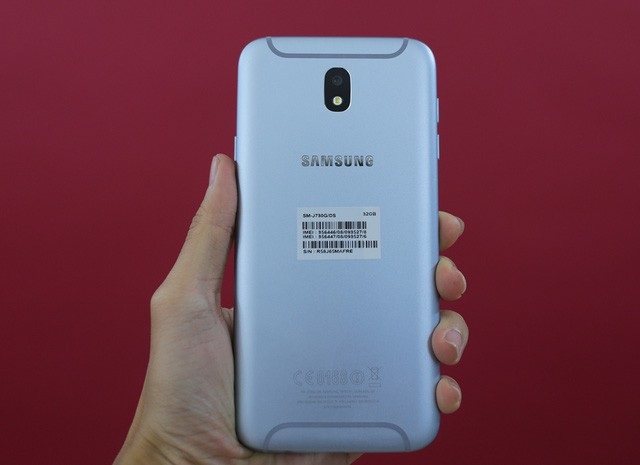 10 smartphone trung cấp đáng chú ý nhất năm 2017 - 1 10 smartphone trung cấp đáng chú ý nhất năm 2017 - 1