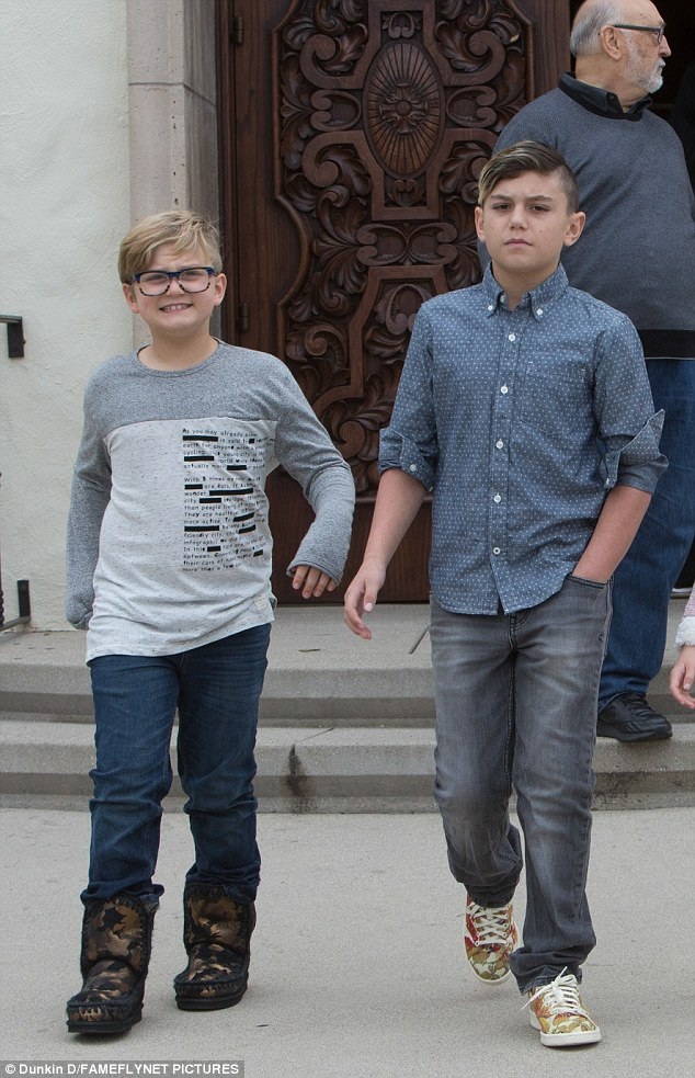 
Hai con trai lớn của Gwen là Kingston, Zuma trông rất ra dáng hot boy
