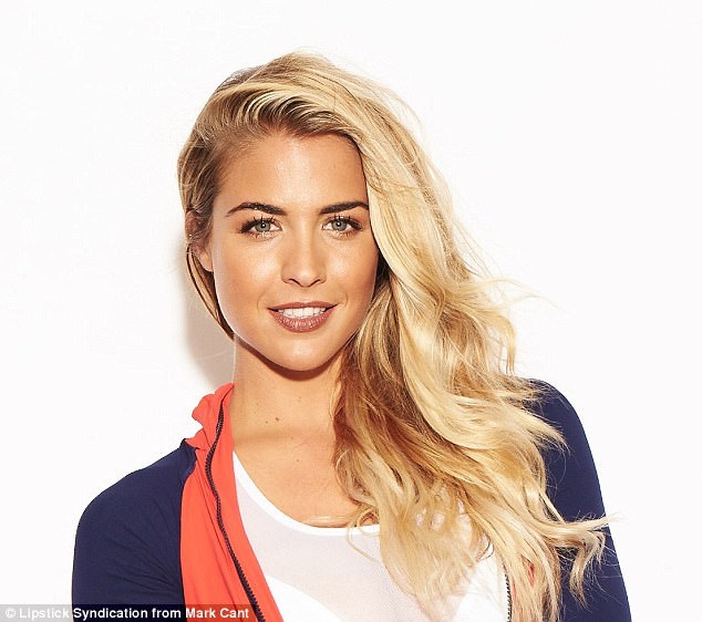 Choáng với thân hình cơ bắp của người mẫu gợi cảm - 6
Người mẫu kiêm MC đình đám nói thêm, cô cần tìm 1 bạn nhảy thật sự khỏe mạnh để tập luyện cường độ cao cùng cô