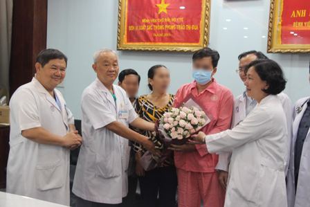 Ca ghép tim đầu tiên tại Chợ Rẫy xuất viện - 1 Sau hơn 3 tuần được ghép tim, sức khỏe của bệnh nhân đã bình phục tốt