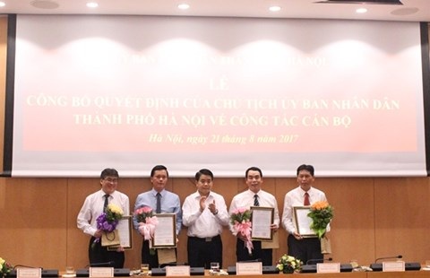 Hà Nội bổ nhiệm hàng loạt cán bộ chủ chốt - 1 Hà Nội bổ nhiệm 4 cán bộ chủ chốt cấp sở