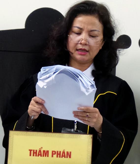 2 án tử trong vụ án Giang Kim Đạt - 1
Thẩm phán luận tội và tuyên án