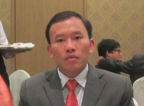 Thạc sĩ "của hiếm" huyện Si Ma Cai làm giàu cho mảnh đất quê hương - 1 Chủ tịch UBND xã Mản Thẩn Giàng Seo Châu là người đã mang cây tam thất về trồng ở địa phương, cải tổ mô hình sản xuất nông nghiệp lạc hậu giúp bà con làm giàu.