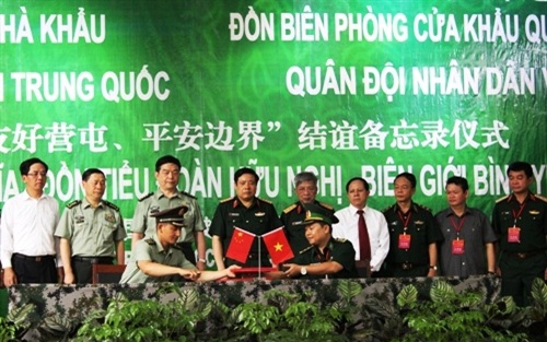 Vì sao Phó Quân ủy Trung Quốc “cắt ngắn” giao lưu biên giới Việt - Trung? - 1
Giao lưu biên giới là chương trình được tổ chức thường niên giữa Việt Nam và Trung Quốc (ảnh: QĐND)