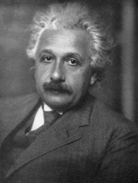 Einstein phiên bản rô-bốt thông minh cảnh báo rằng nhân loại sẽ tự hủy diệt chính mình - 3
Giáo sư Albert Einstein thật.