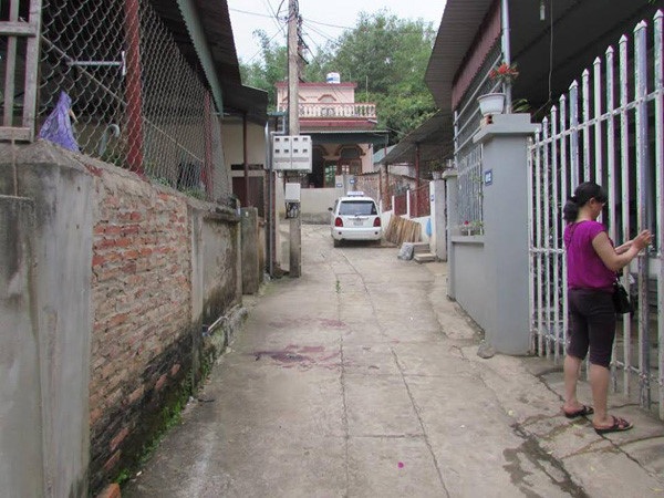 
Hiện trường nơi xảy ra vụ truy sát. Ảnh Chiến Định
