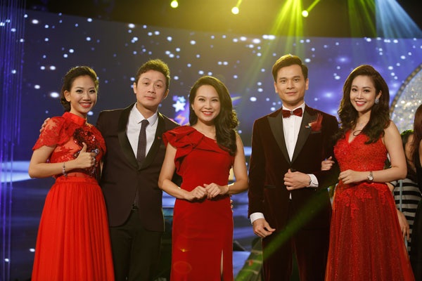 Đỗ Tố Hoa, Mỹ Lam và Thu Thủy đoạt giải nhất Sao mai 2017 - 13 Đỗ Tố Hoa, Mỹ Lam và Thu Thủy đoạt giải nhất Sao mai 2017 - 13