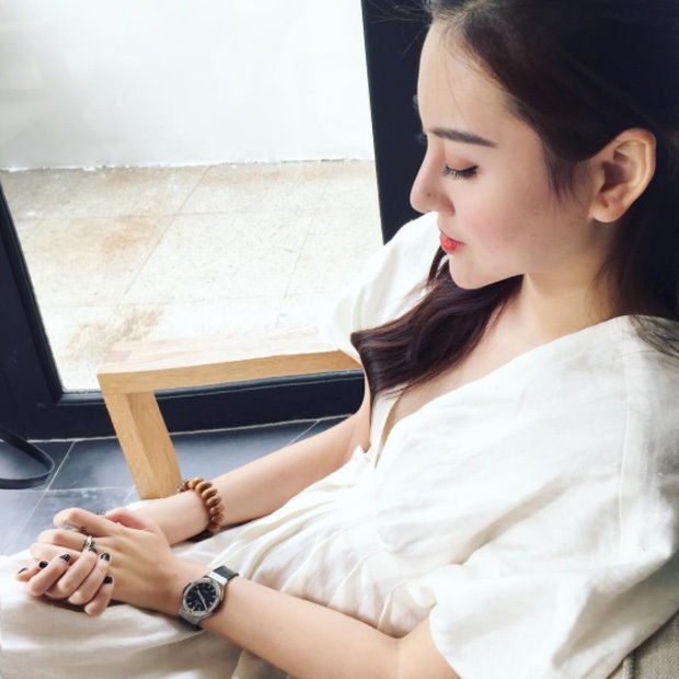 Ngỡ ngàng nhan sắc ngày càng khác lạ của hot girl Hà Lade - 9 Chiếc mũi thẳng và cằm nhọn hơn xưa của Hà Lade