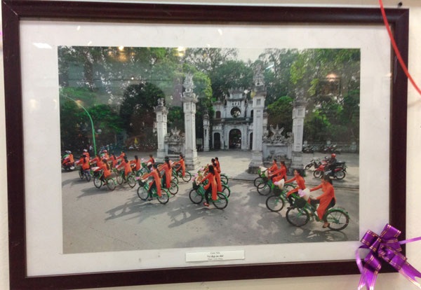 Bức ảnh Vẻ đẹp áo dài đoạt giải Nhì. (Ảnh: Nguyễn Hằng)