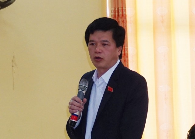 Nhiều cán bộ công chức bán "hàng xách tay" không rõ nguồn gốc - 2 Đại biểu Nguyễn Đình Hùng: Công chức cũng tham gia bán hàng xách tay trên mạng xã hội
