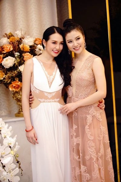 Hương Baby lộng lẫy trong ngày khai trương cơ sở mới của Camellia H Spa - 5 Hương Baby lộng lẫy trong ngày khai trương cơ sở mới của Camellia H Spa - 5