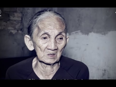Nghẹn ngào chuyện bà mẹ khiếm thị thi hát kiếm tiền mổ tim cho con trai - 3 Cụ bà Phạm Thị Hai.